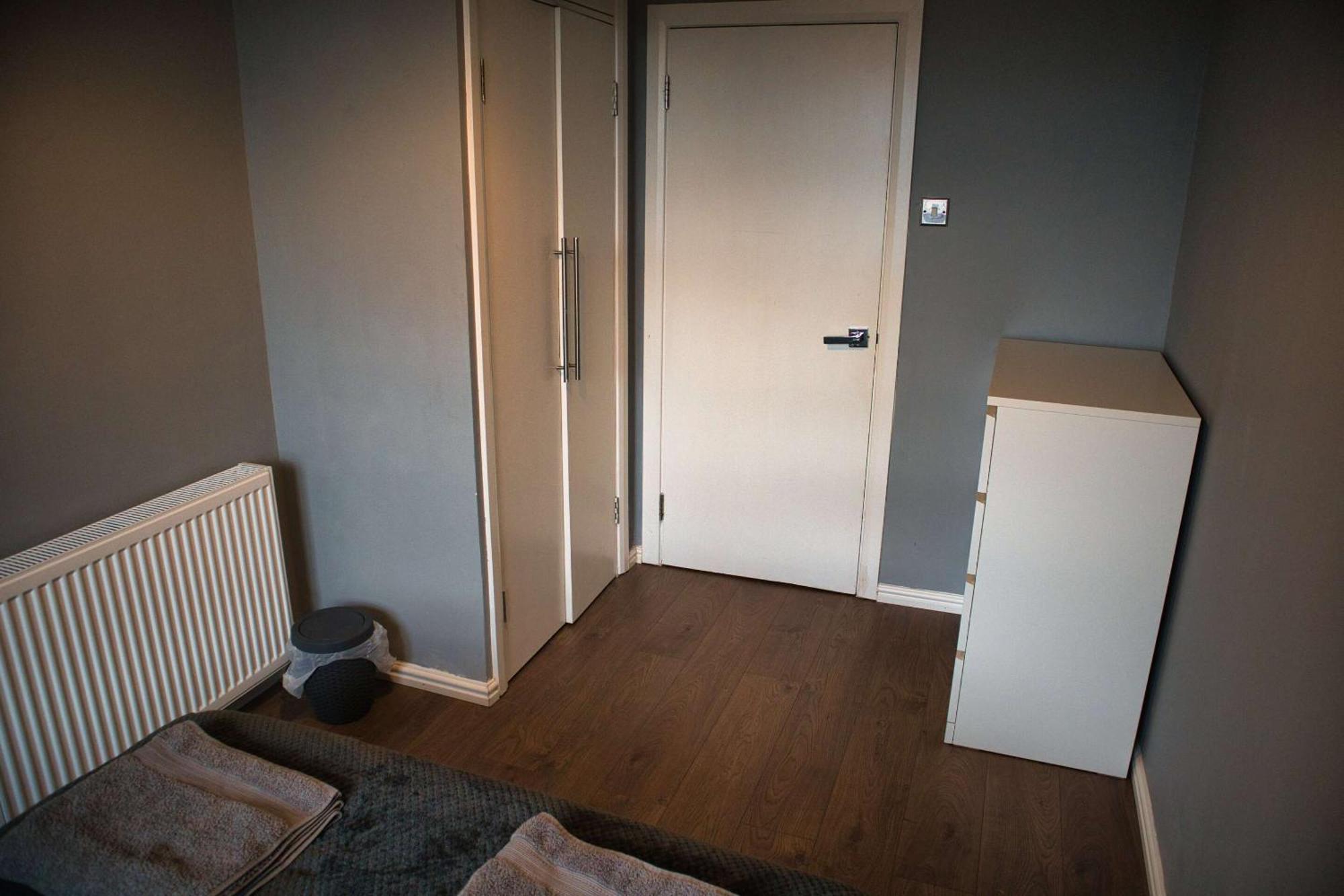 Beautiful 3-Bed Apartment At Swiss Cottage London Exterior foto